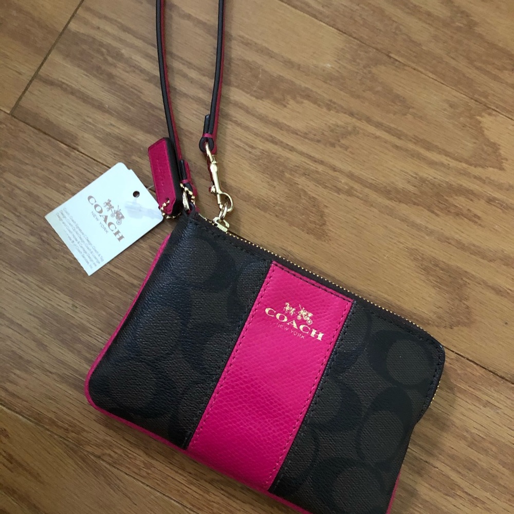 Wristlet
